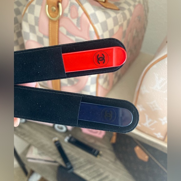 Chanel * Limited Edition glass nail file - Brand New - Picture 5 of 7